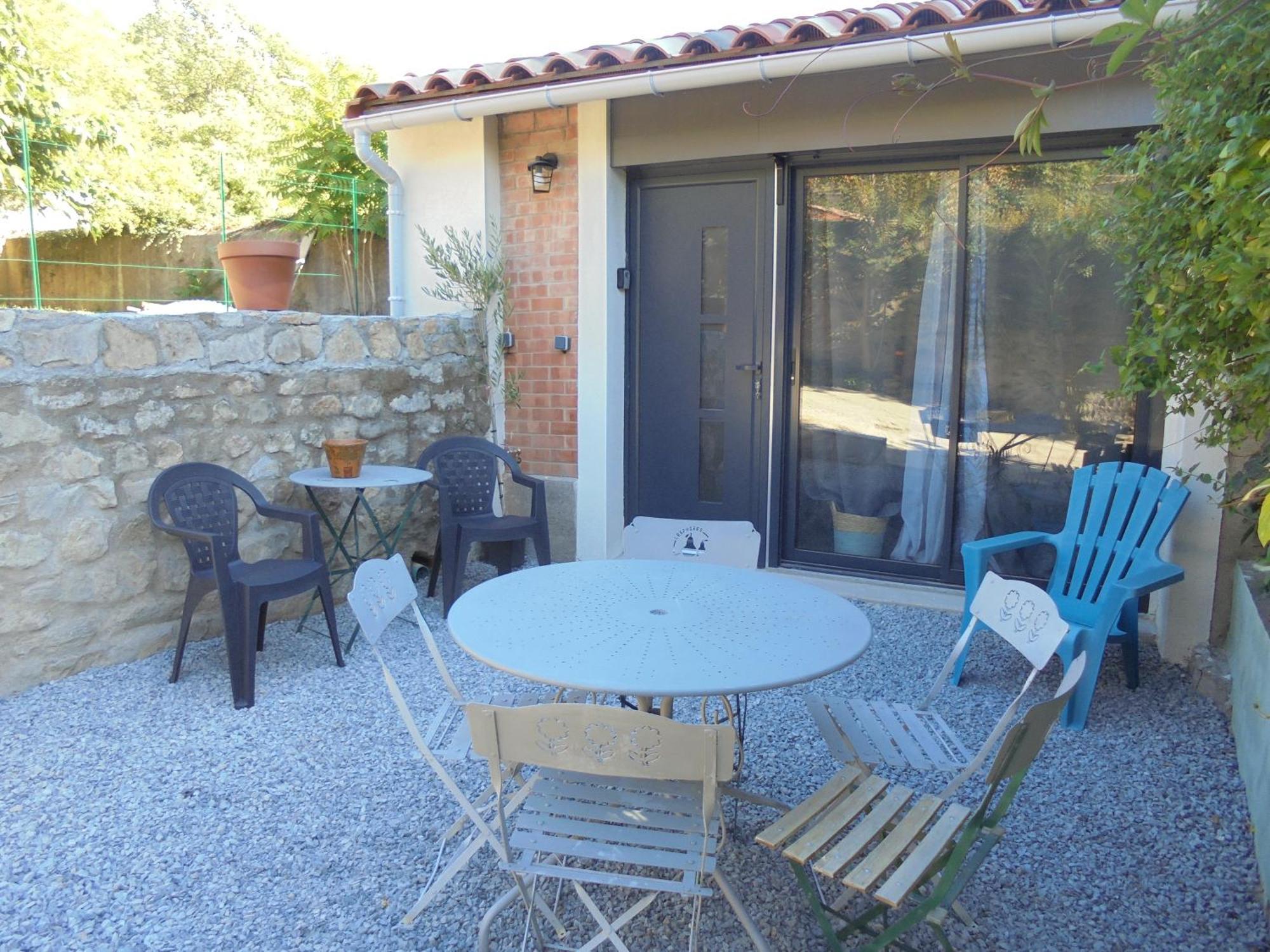 Studio Gabriel Avec Mezzanine Bédarieux Extérieur photo
